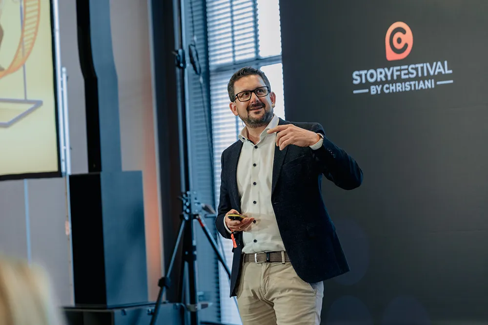 Dirk Halfar als Speaker beim Storyfestival by Christiani Storytelling
